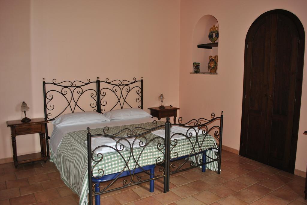 Agriturismo Borgo San Nicolao Randazzo Exterior photo